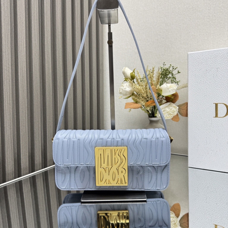 D*or top handle bags